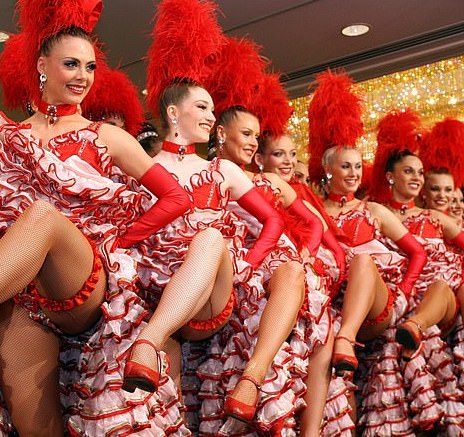French Cancan: the flagship dance of the Moulin Rouge show